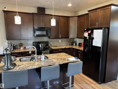 Interior photo 4 of 4804 53 AV