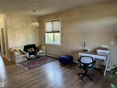 Interior photo 3 of 4804 53 AV