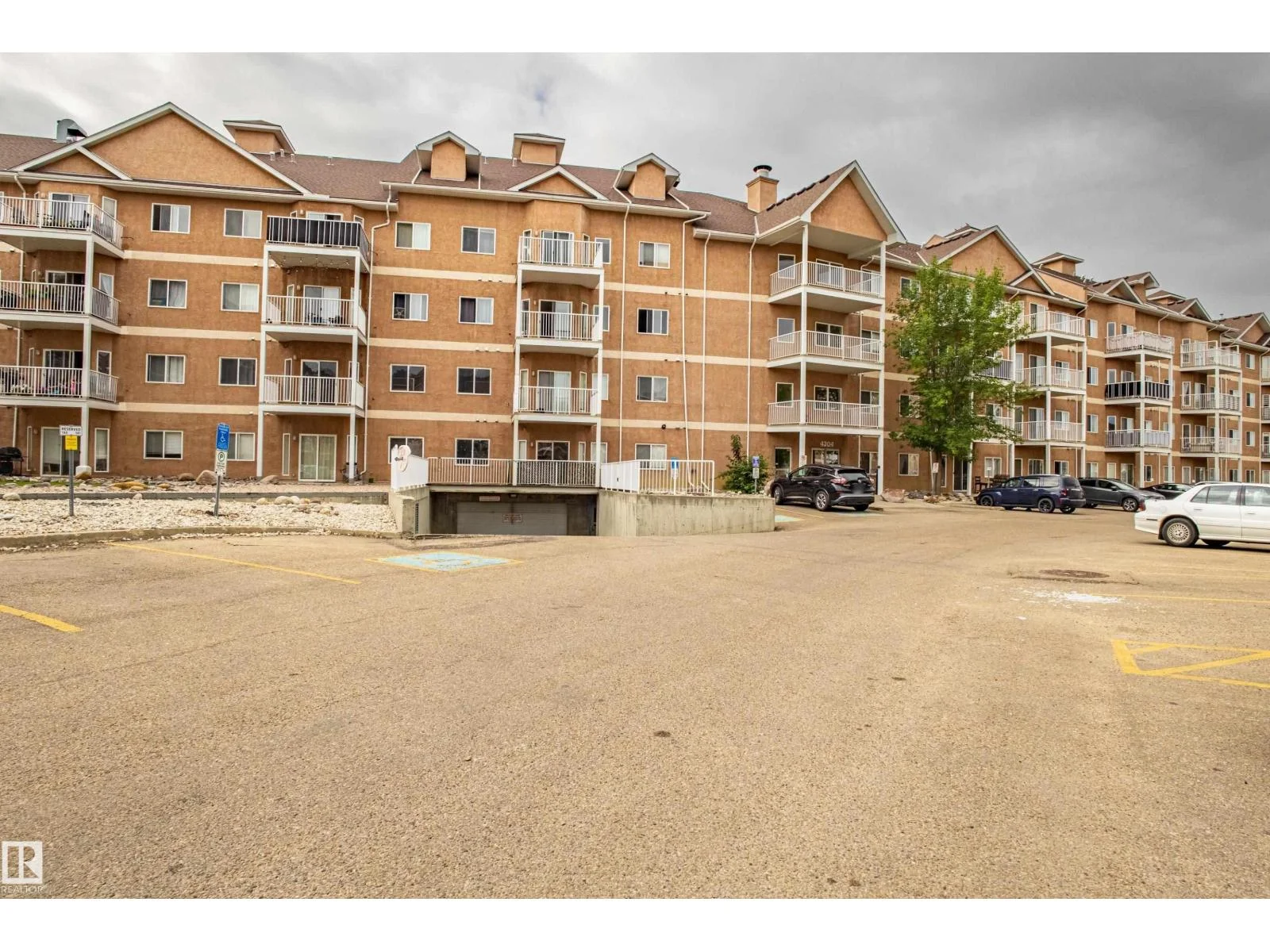 #326 4304 139 AV NW, Edmonton - 1 bedroom Apartment for sale