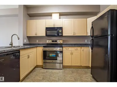 Interior photo 3 of #326 4304 139 AV NW