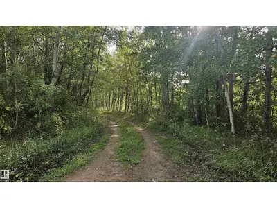 Interior photo 4 of #6 2415 TWP ROAD 521