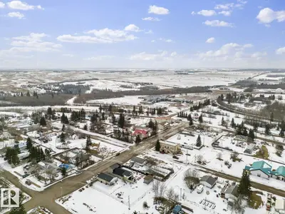 Interior photo 4 of 4219 Main Street