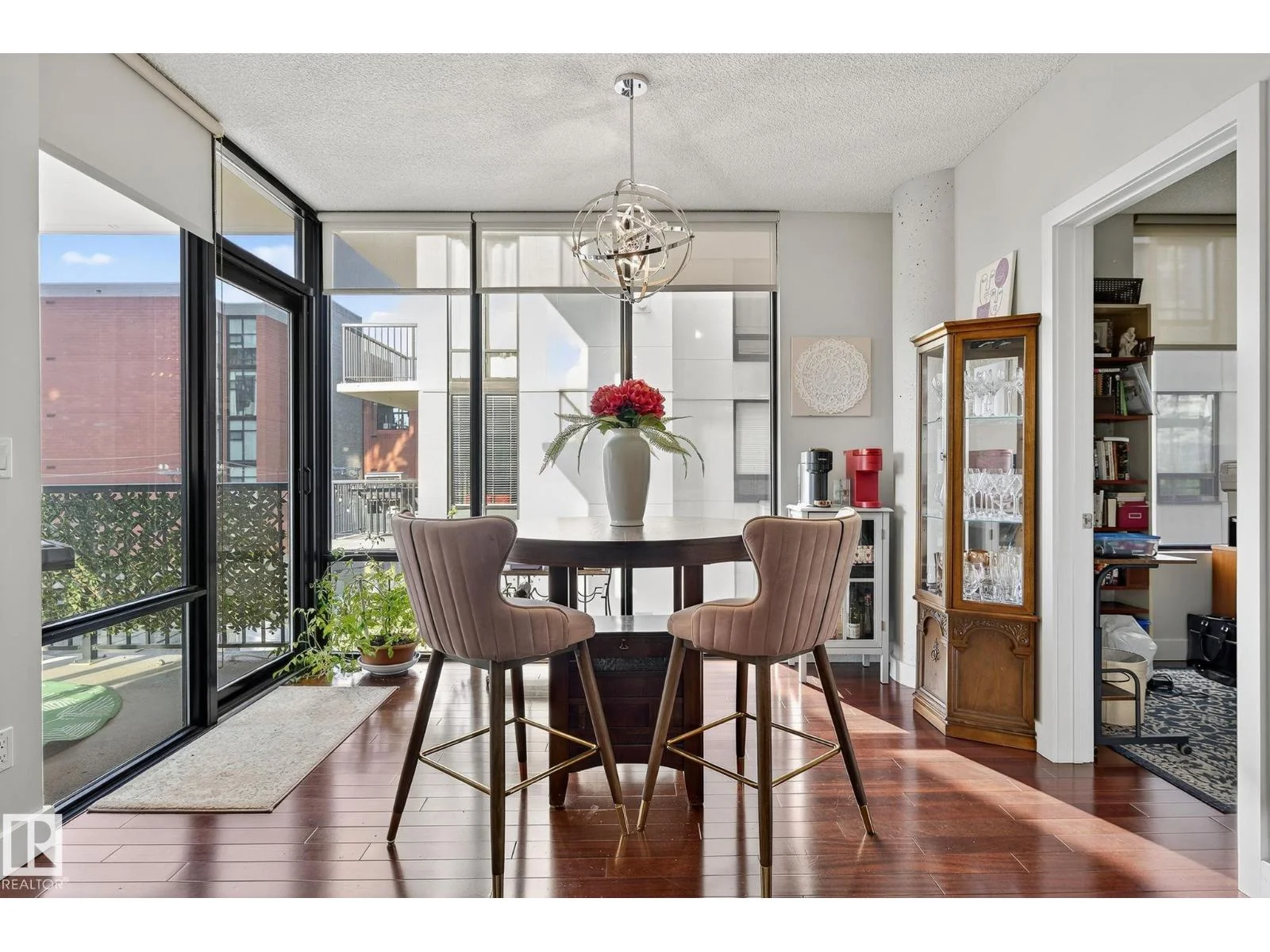 #401 10028 119 ST NW, Edmonton - 2 bedroom Apartment for sale