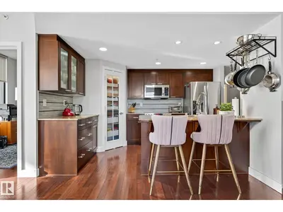 Interior photo 4 of #401 10028 119 ST NW