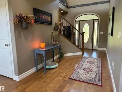 Interior photo 3 of 100 Aspen DR