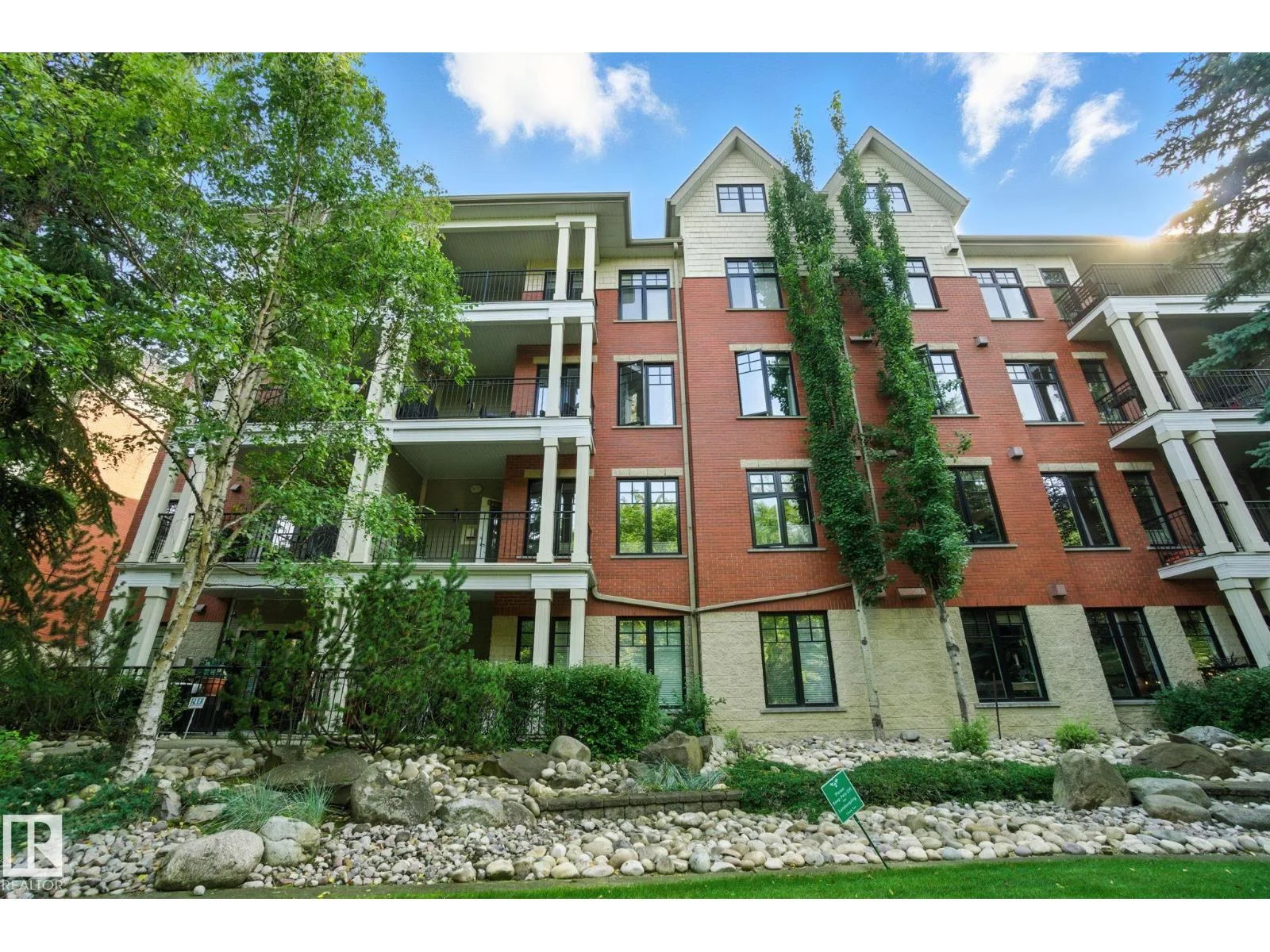 #305 9819 96A ST NW, Edmonton - 2 bedroom Apartment for sale