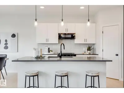 Interior photo 1 of 6923 51 AV