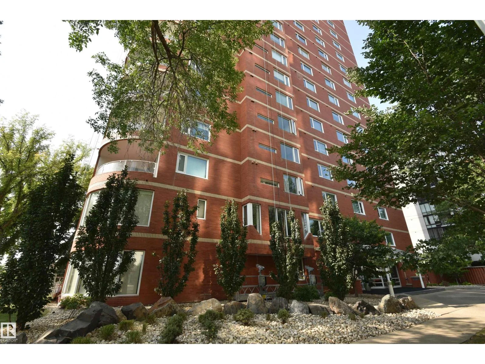 #201 10010 119 ST NW NW, Edmonton - 2 bedroom Apartment for sale