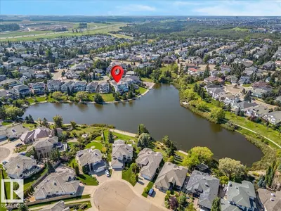 Interior photo 2 of 138 TWIN BROOKS CV NW