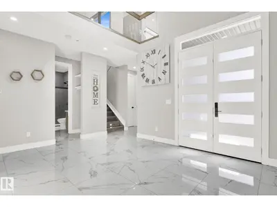 Interior photo 4 of 3118 KOSTASH GR SW