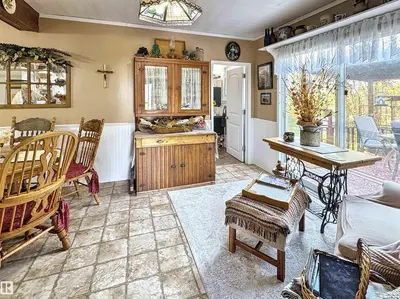 Interior photo 3 of 63428 Rge Rd 455