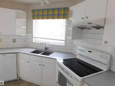 Interior photo 4 of #26 1295 CARTER CREST RD NW