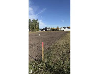 Interior photo 1 of 23 Woodbend