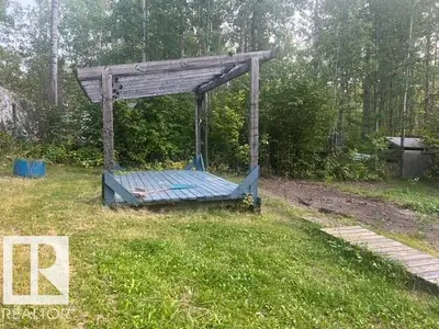 Interior photo 1 of #35-59316 Rge Rd 54