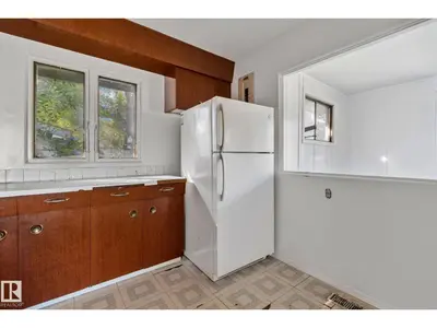 Interior photo 2 of 12350 82 ST NW