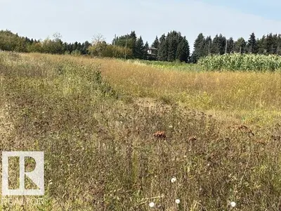 Interior photo 3 of 5145 127 ST SW