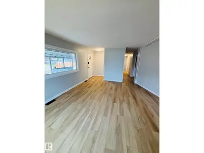 Interior photo 2 of 67 Ridgeway Dr NW