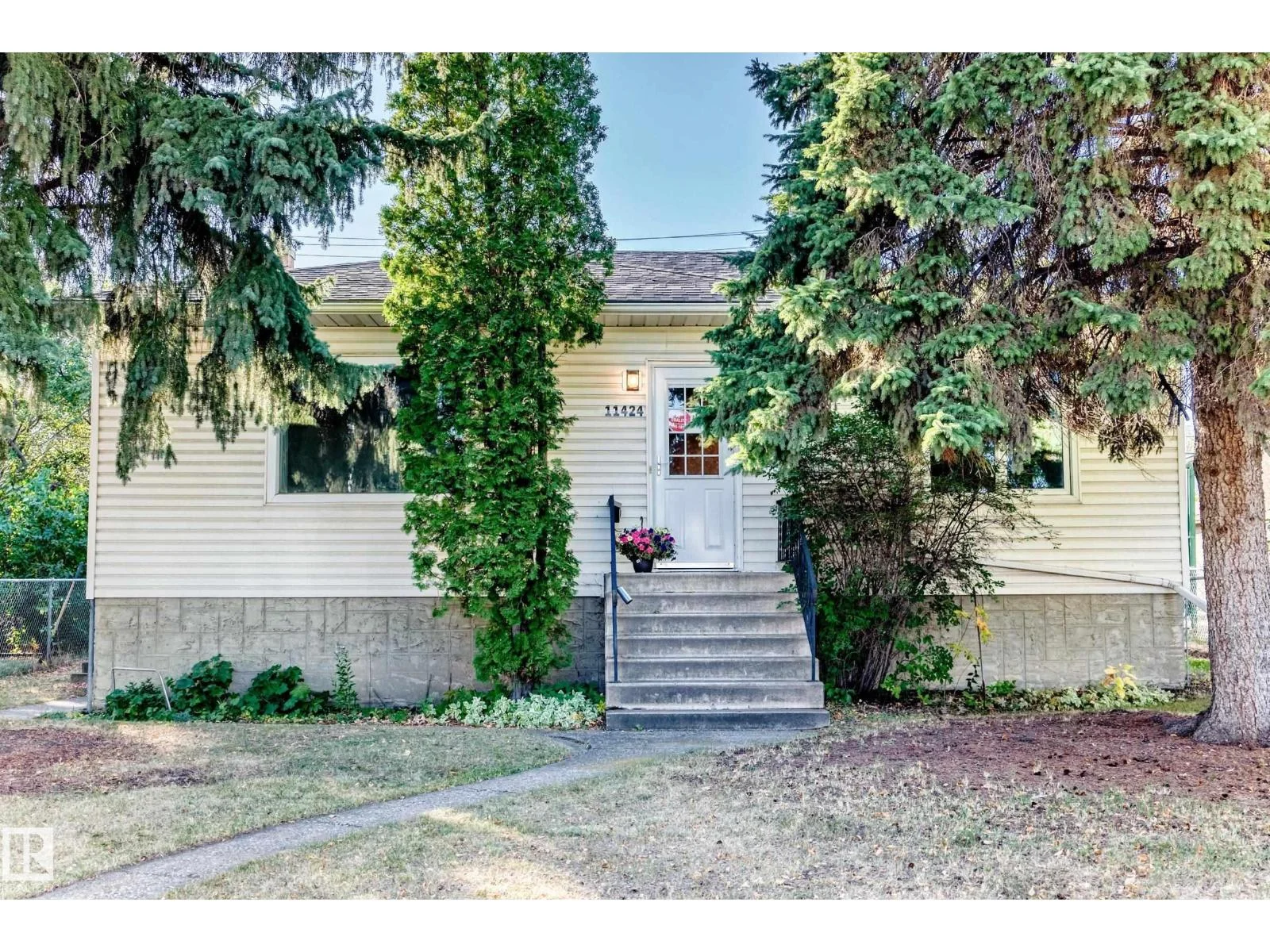 11424 105 ST NW, Edmonton - 3 bedroom Detached Single Family for sale