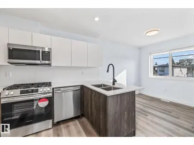 Interior photo 4 of #G1 15120 93 AV NW