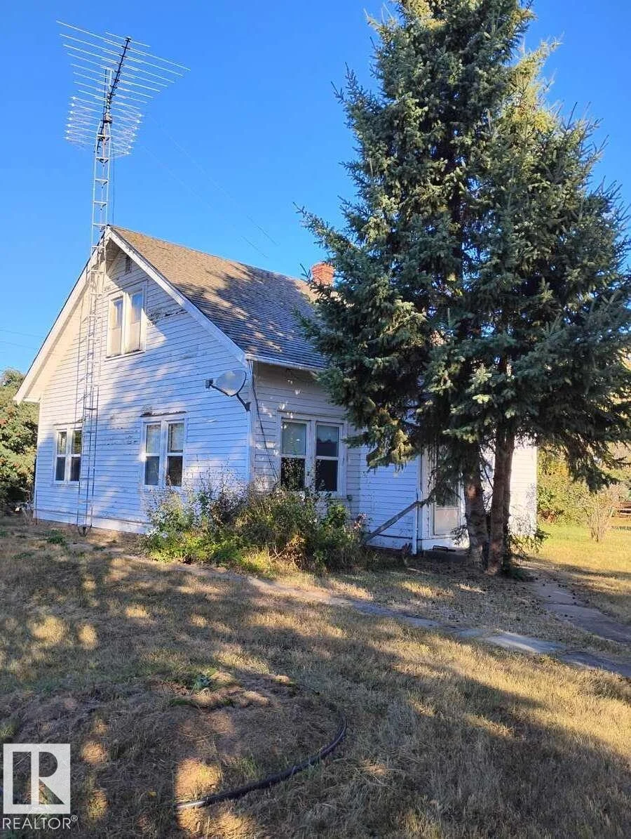 4924 53 ST, Innisfree - 3 bedroom Detached Single Family for sale