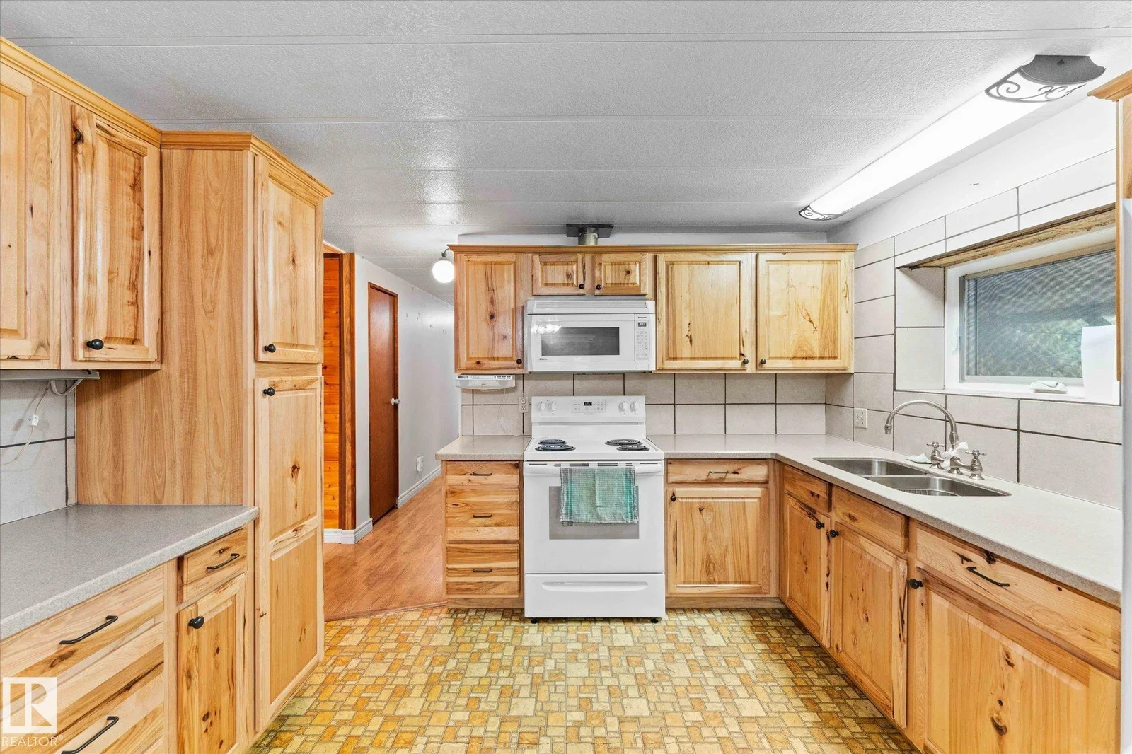 #412 & 411 53303 RGE ROAD 31, Rural Parkland County - 3 bedroom Detached Single Family for sale