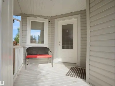 Interior photo 4 of 110 RUE MONTALET