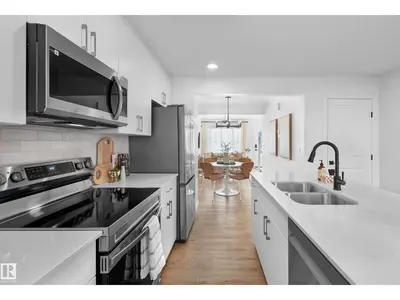 Interior photo 4 of 208 MARQUIS BV NE