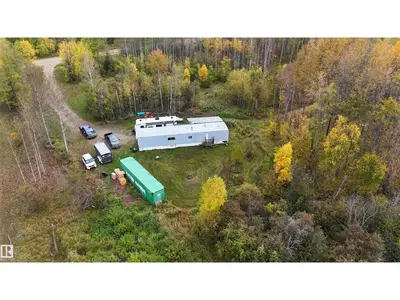 Interior photo 3 of 48032 RR 60