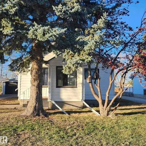 4928 55 AV, Viking - $99,999