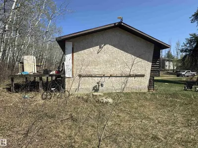 Interior photo 3 of #33 23429 TWP RD 584