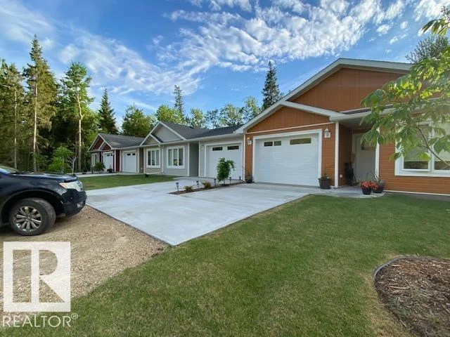 5038 49 ST, Neerlandia - 2 bedroom Row / Townhouse for sale