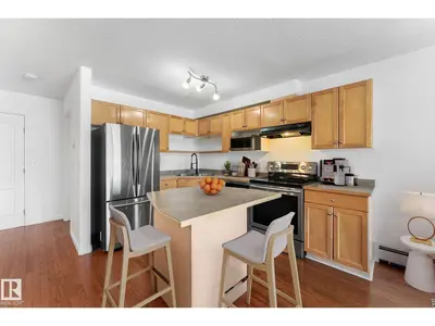 Interior photo 4 of #420 12550 140 AV NW