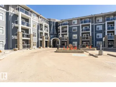 Interior photo 2 of #113 16035 132 ST NW