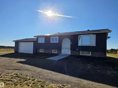 Interior photo 1 of 5215 HWY 616