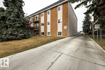 Interior photo 3 of #301 7204 81 AV NW