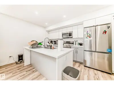 Interior photo 3 of #2 11326 95A ST NW