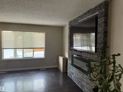 Interior photo 3 of 6007 5 AV SW