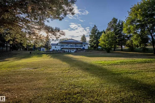 140 57004 Rng Rd 95, Rural St. Paul County - $349,000