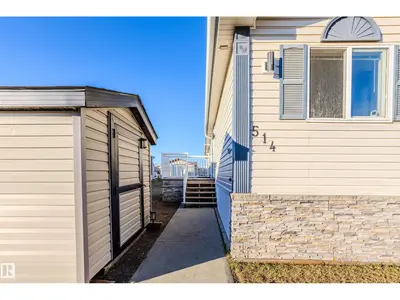 Interior photo 4 of 514 Maple Wood CR NW NW