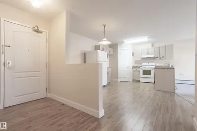 Interior photo 2 of #262 13441 127 ST NW