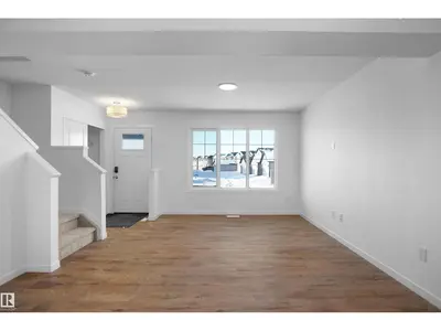 Interior photo 3 of 431 ASTER DR NW