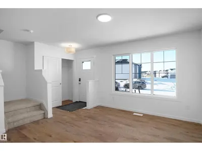 Interior photo 2 of 431 ASTER DR NW