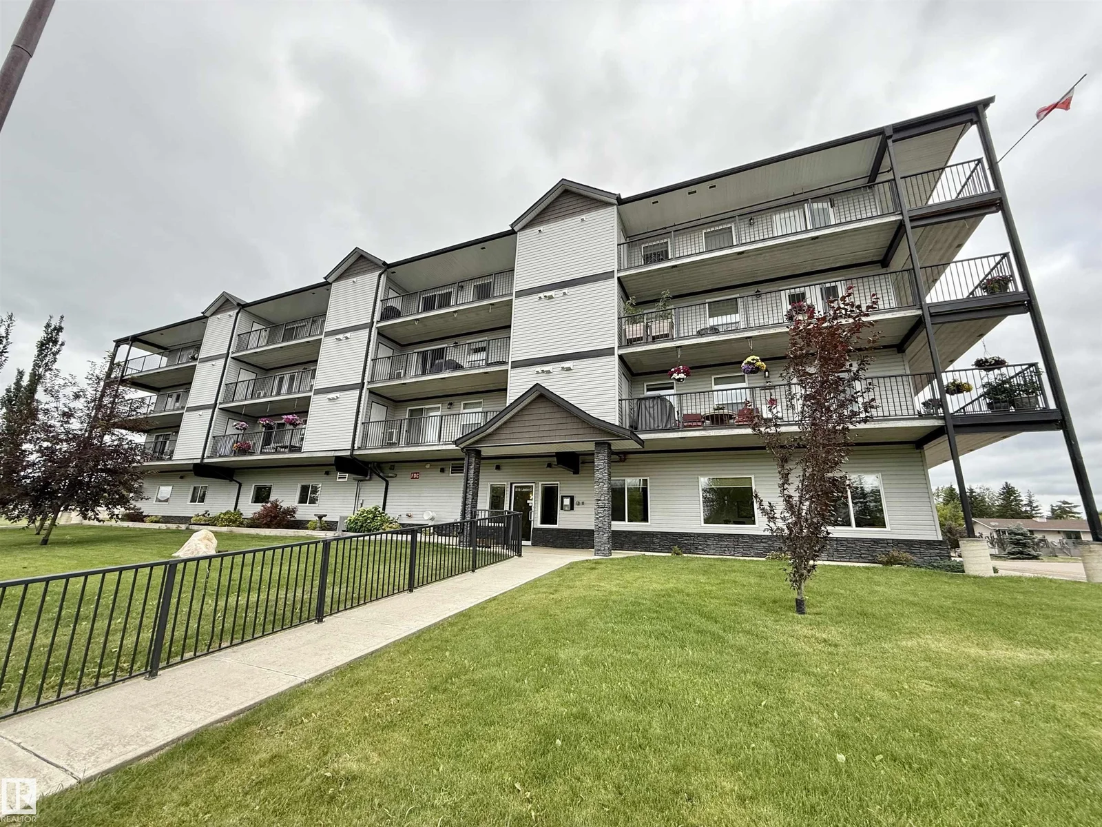 #302 4614A Lakeshore DR, St. Paul Town - 2 bedroom Apartment for sale