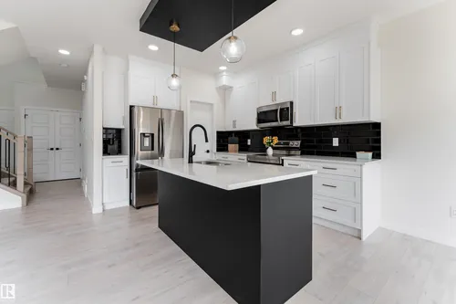 112 BLUFF CV, Leduc - $500,000