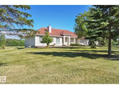 Interior photo 1 of 13419 Lakeland DR