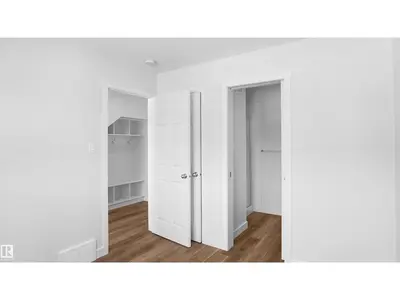 Interior photo 3 of 936 19 AV NW