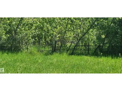 Interior photo 3 of Twp 491 Range Road 73