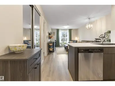 Interior photo 2 of #101 1506 TAMARACK BV NW