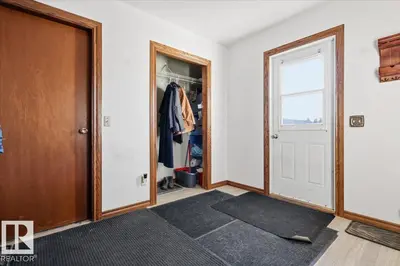 Interior photo 4 of 453058 RGE ROAD 270