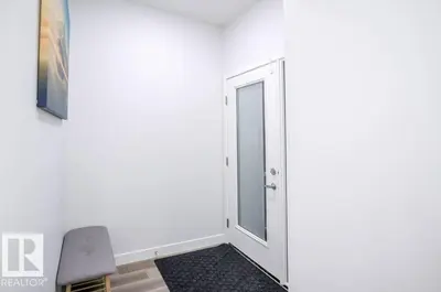 Interior photo 1 of 129 PAISLEY GATE GA SW